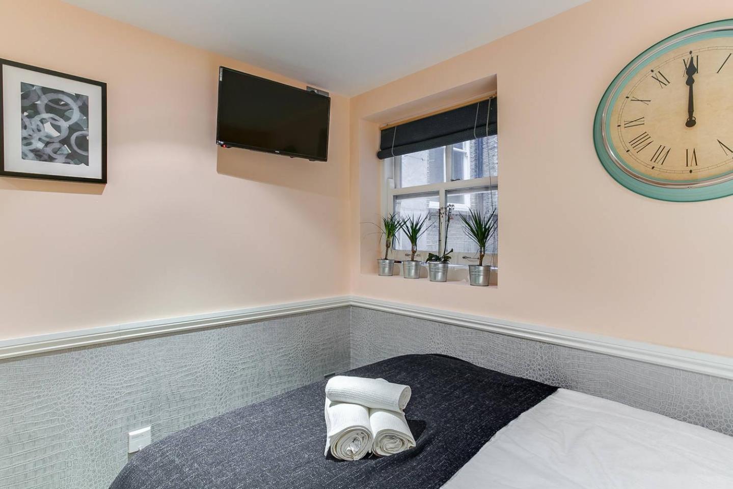 Guestready - Cozy Corner Near Shoreditch ลอนดอน ภายนอก รูปภาพ
