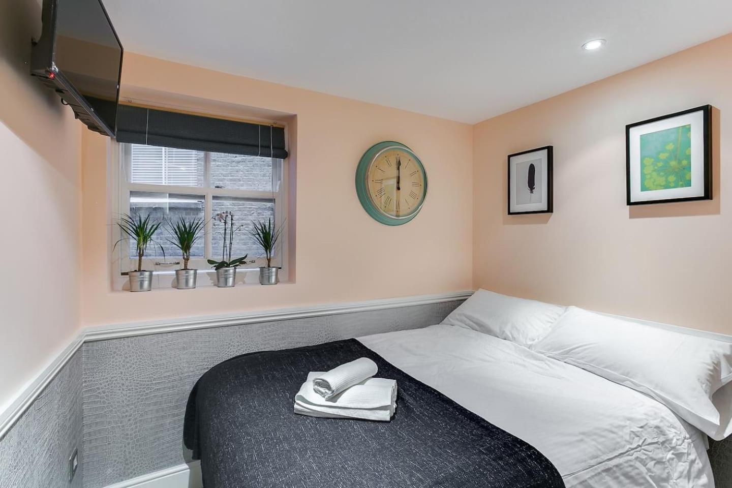 Guestready - Cozy Corner Near Shoreditch ลอนดอน ภายนอก รูปภาพ